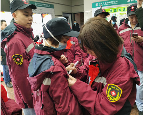 开云体育-包含关键时刻,全队备战迎接挑战的词条