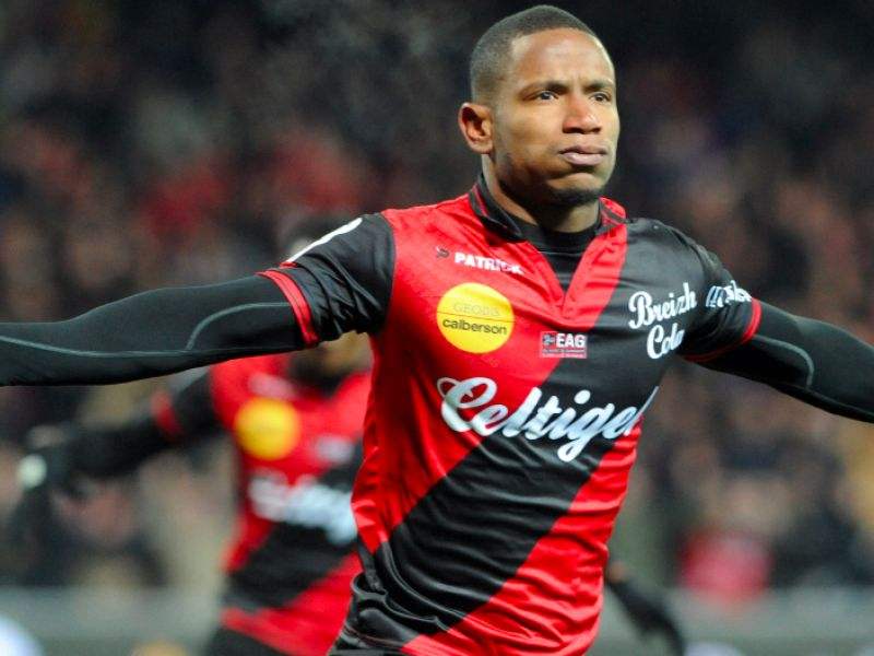 开云sport-甘冈客场逆转斯特拉斯堡，连胜加持