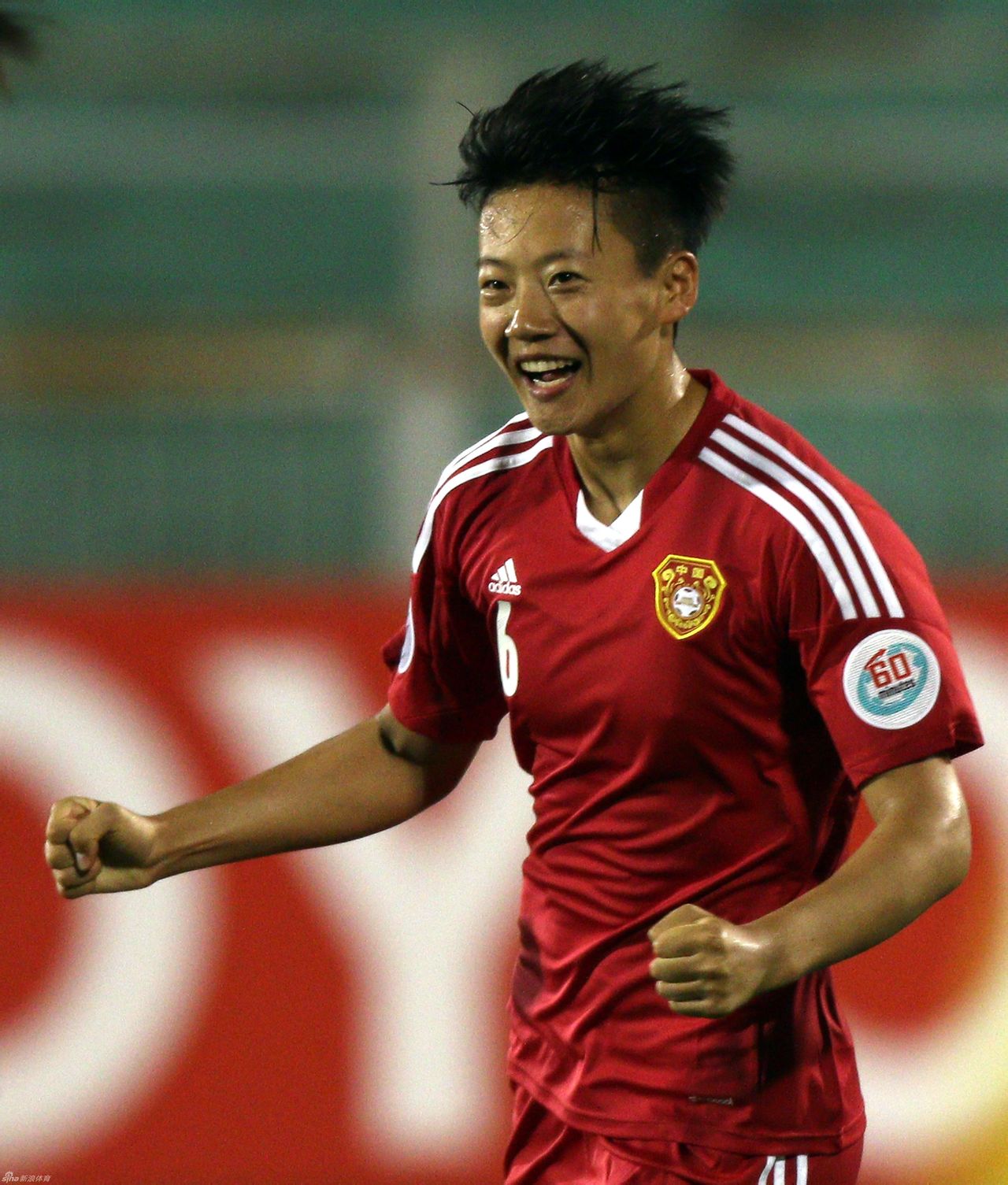 开云官网-中国女足选手斩获赛场MVP