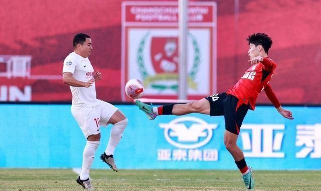 长春亚泰客场取胜大连一方,实现反击的简单介绍 长春亚泰客场取胜大连一方,实现反击的简单介绍