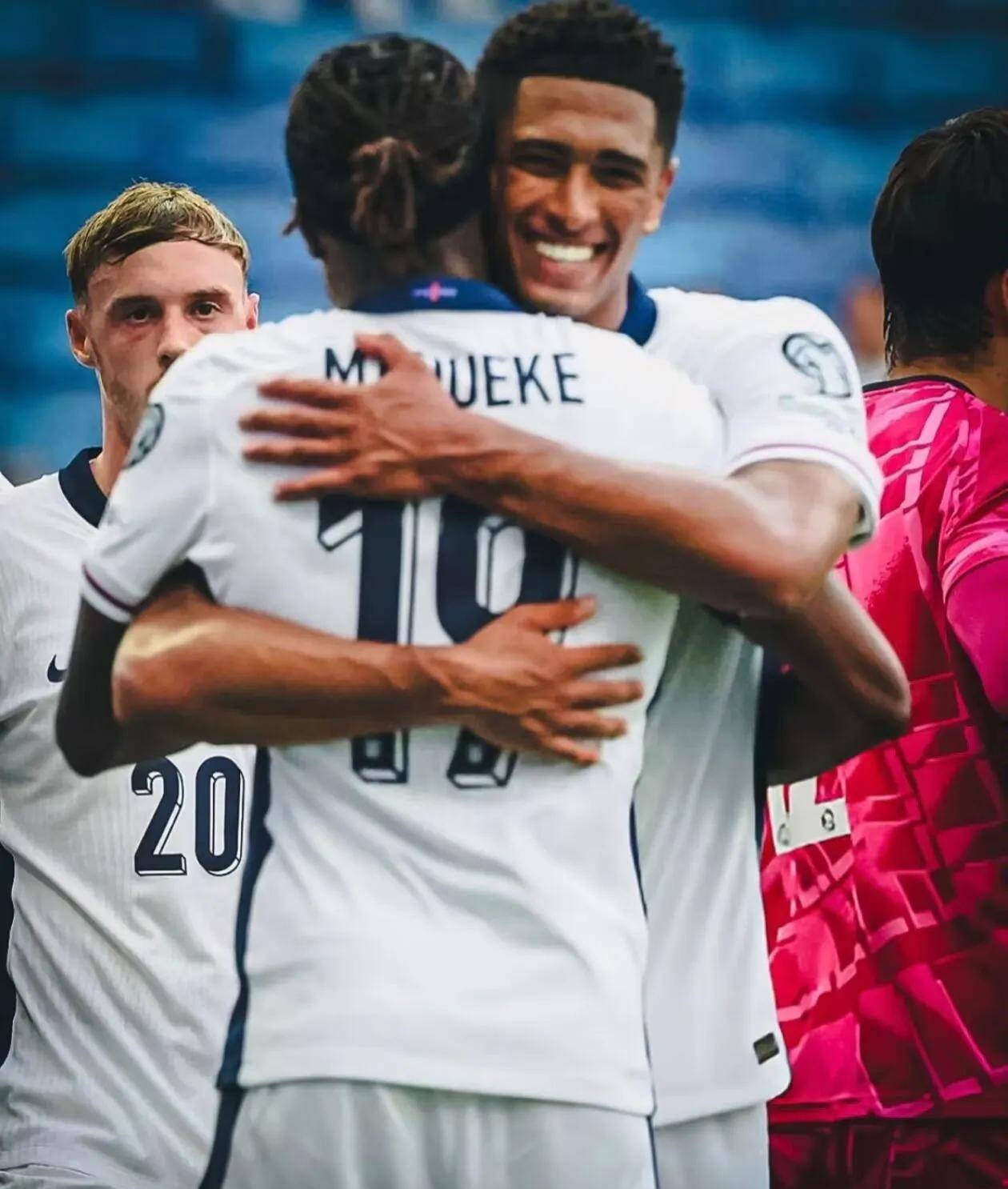 开云平台-德国队逆转英格兰队，波尔关键制胜