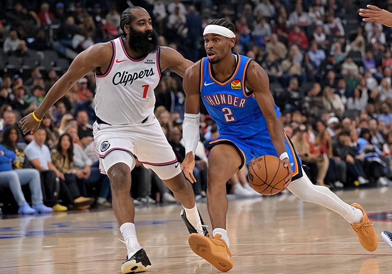 开云体育入口-快船完胜尼克斯，范弗利特关键制胜