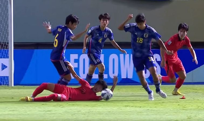 中国队碾压法国队,郑思维状态火热 中国队碾压法国队,郑思维状态火热