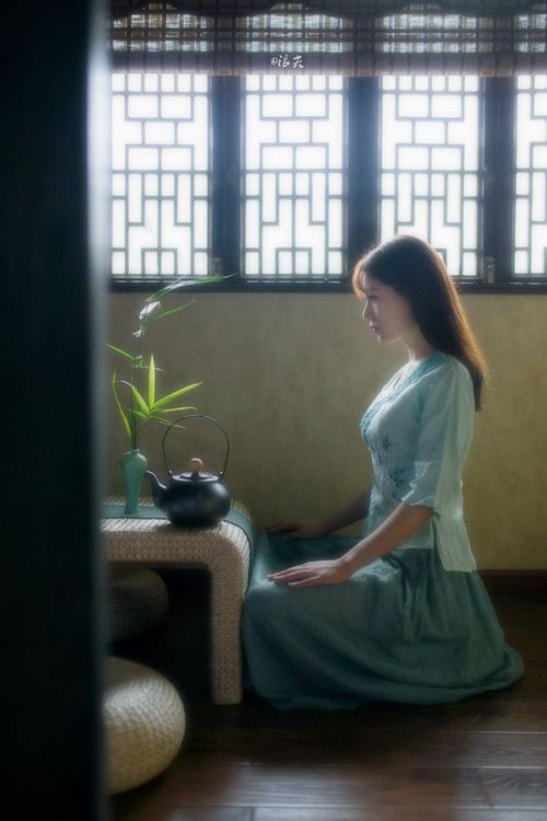 当伊蒂哈德奇迹遇见迈阿密风暴，逆转的公式与历史的回声