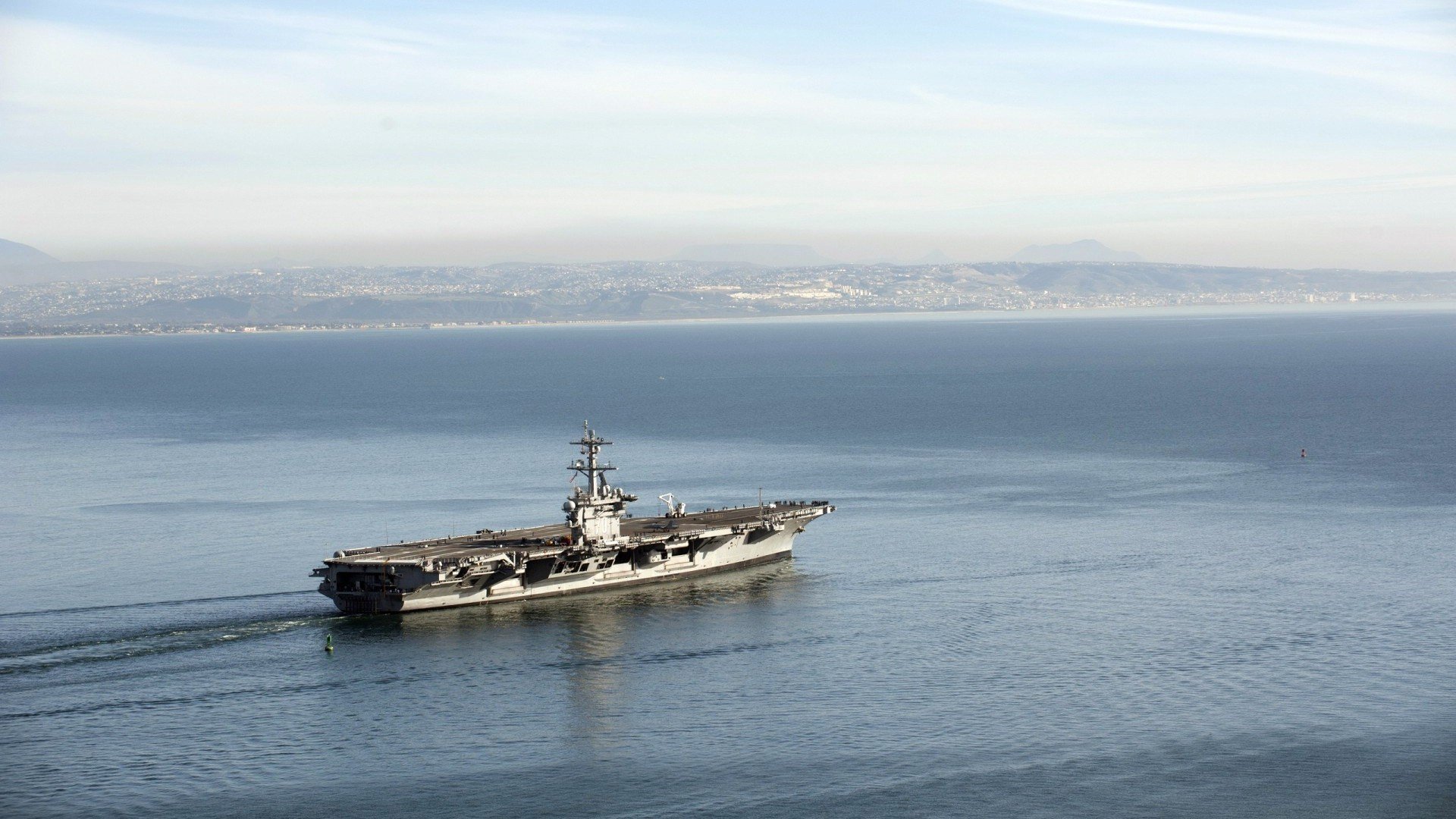 神谕的两面，从雅典卫城到伊蒂哈德，宿命与个体的角力