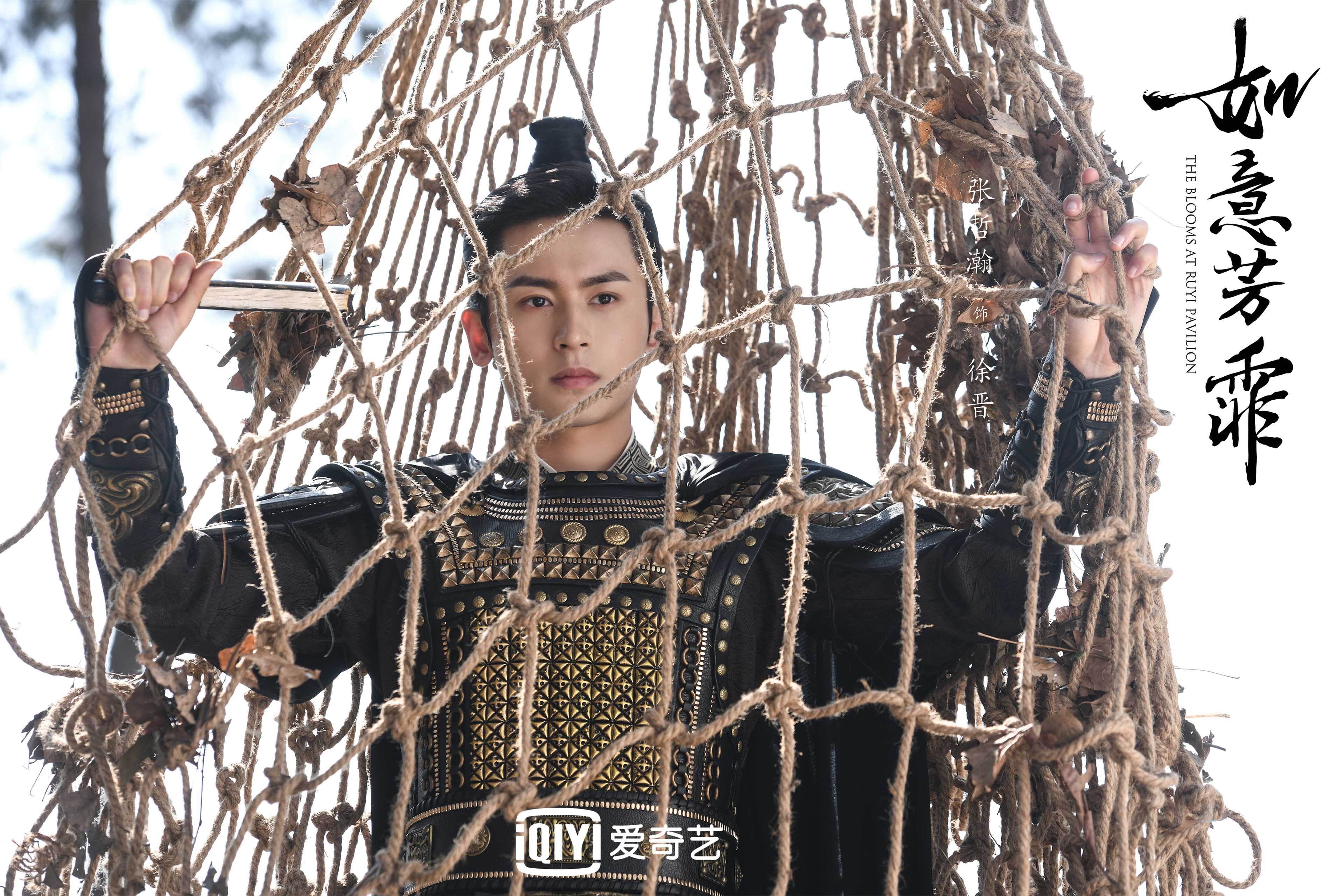 开云体育官网-降维打击,当莱万的野兽本能撕碎英超精密算法,喀麦隆式的足球暴动正在全球蔓延